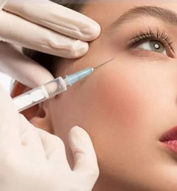 aplicação de toxina butolínica na face